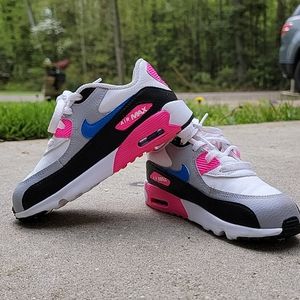 Like New Nike Air Max 90 LTR sz 10 Toddler